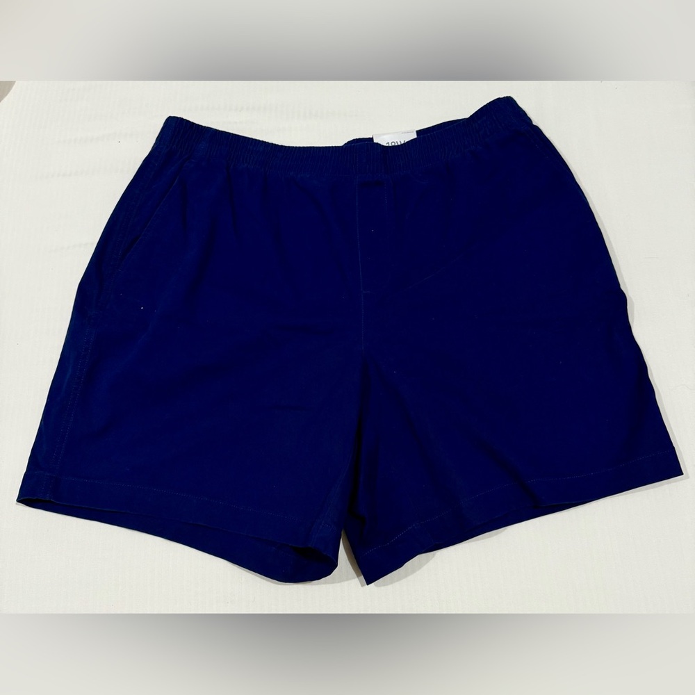 NWT Lands' End Women's Navy Elastic Waist Shorts Size 18W